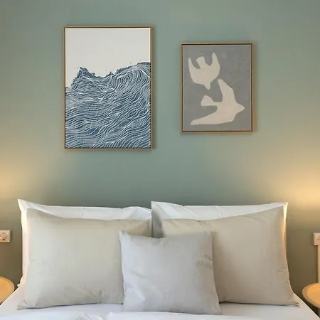 Serenity Bright 2br Retreat
